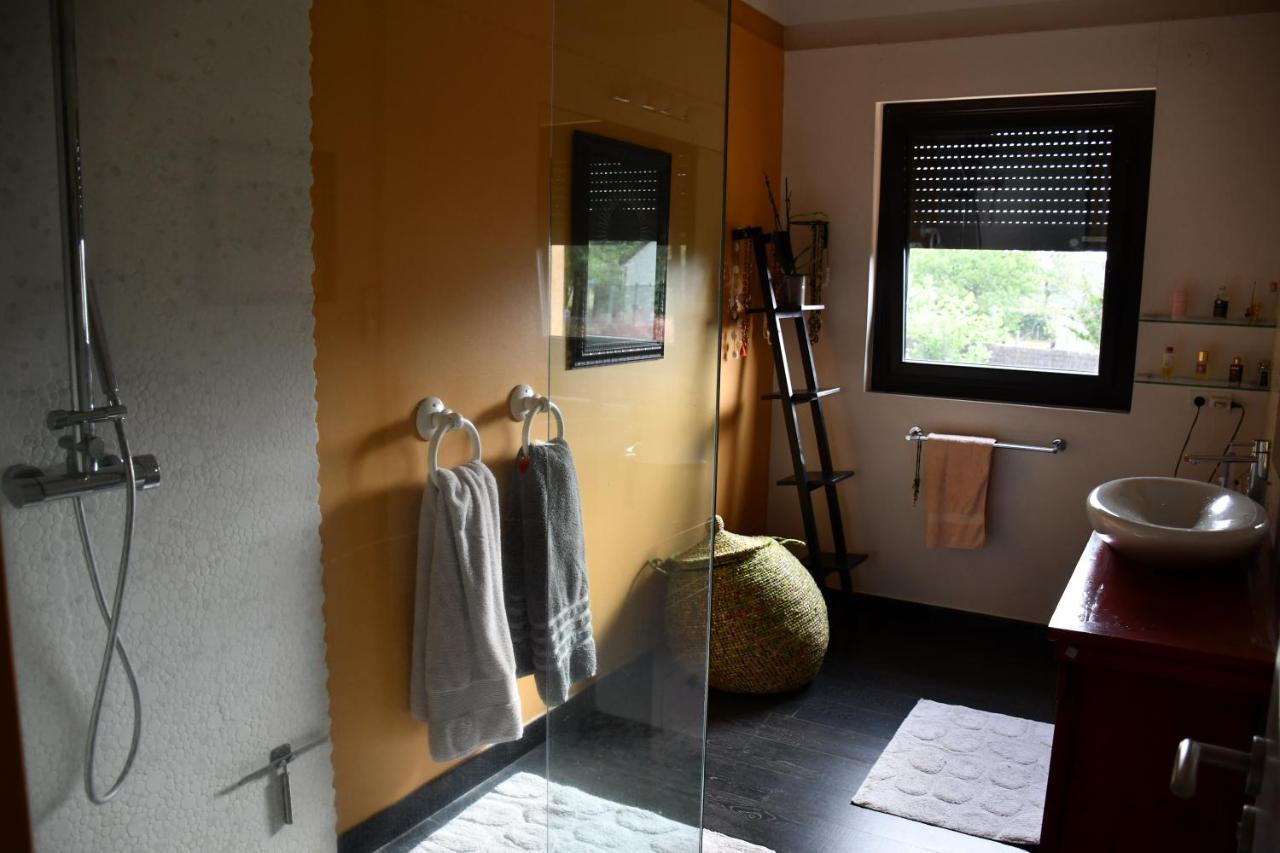 La Californie Apartment Change  Luaran gambar